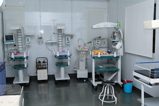 Karnal Medical Centre- Best Children Hospital | New Born & Vaccination | ENT Surgeon | Cochlear Implant Clinic in Karnal