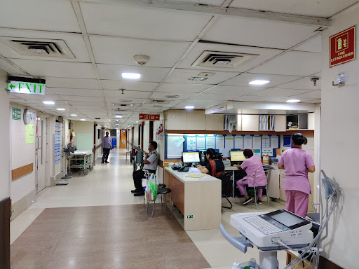Manipal Hospitals Broadway
