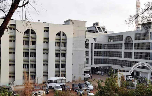 IQRAA International Hospital & Research Centre